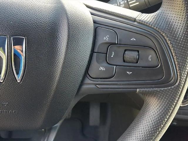 2026 Buick NV Preferred FWD
