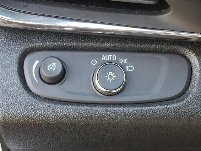 2026 Buick NV Preferred FWD