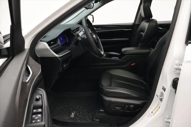 2023 Jeep Grand Cherokee Limited 4x2