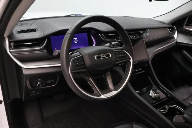 2023 Jeep Grand Cherokee Limited 4x2