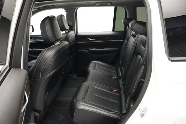 2023 Jeep Grand Cherokee Limited 4x2