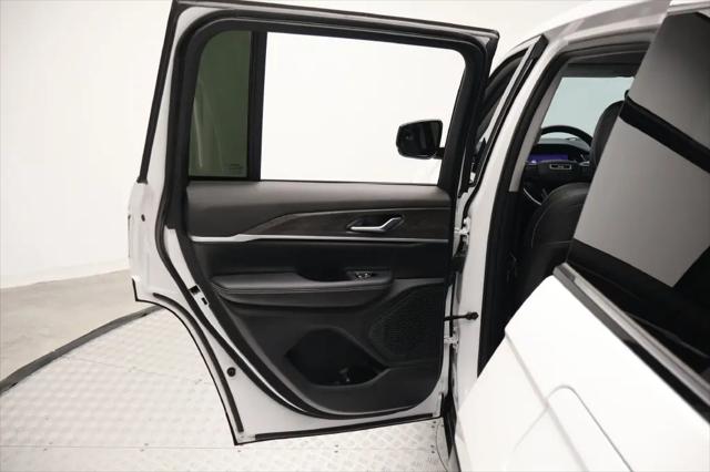 2023 Jeep Grand Cherokee Limited 4x2