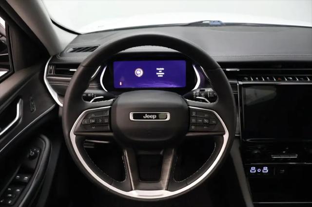 2023 Jeep Grand Cherokee Limited 4x2
