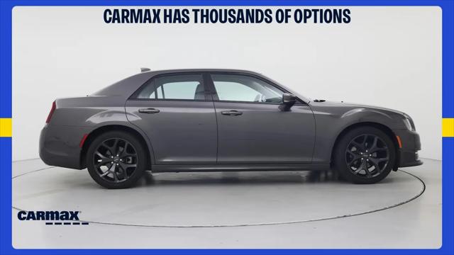 2021 Chrysler 300 Touring L
