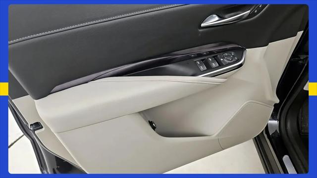 2023 Cadillac XT4 AWD Luxury
