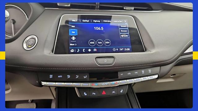 2023 Cadillac XT4 AWD Luxury