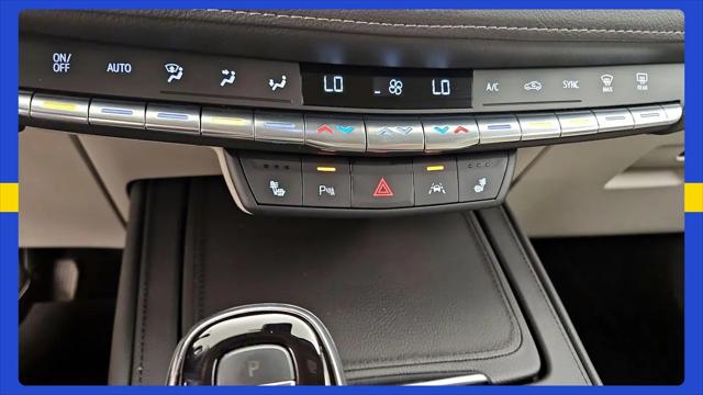2023 Cadillac XT4 AWD Luxury