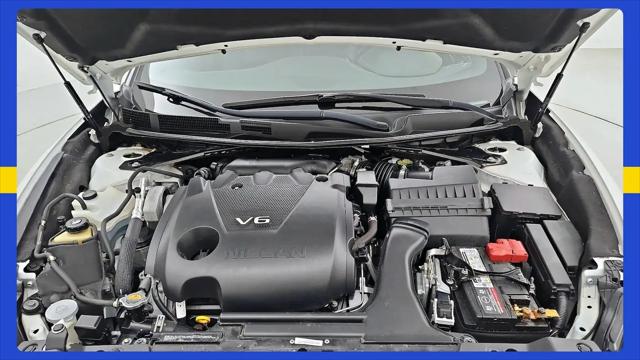 2021 Nissan Maxima SR Xtronic CVT