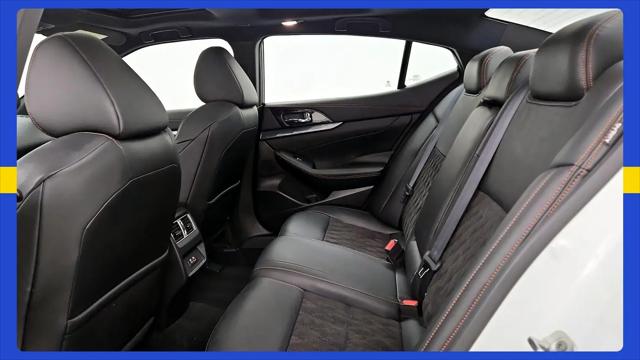 2021 Nissan Maxima SR Xtronic CVT