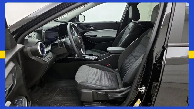 2025 Chevrolet Trax FWD LT