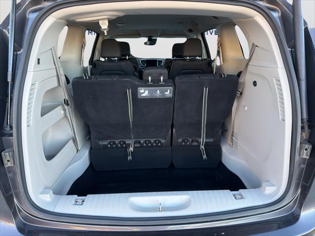 2019 Chrysler Pacifica Touring L Plus
