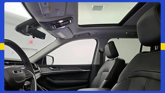 2022 Jeep Grand Cherokee Limited 4x2