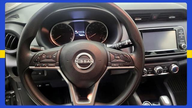 2022 Nissan Kicks S Xtronic CVT