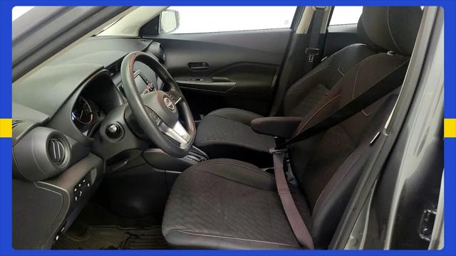2022 Nissan Kicks S Xtronic CVT