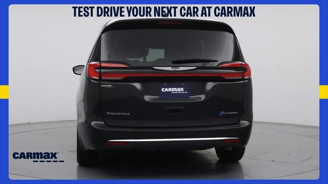 2023 Chrysler Pacifica Hybrid Touring L