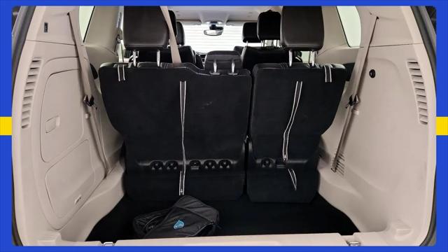 2023 Chrysler Pacifica Hybrid Touring L
