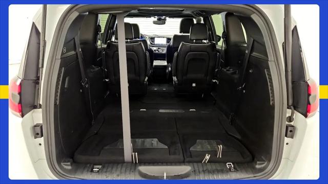 2025 Chrysler Pacifica Limited