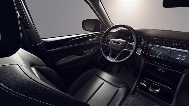 2026 Jeep Grand Cherokee L photo 8 of 9