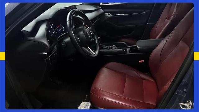 2023 Mazda Mazda3 2.5 S Carbon Edition