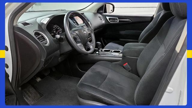 2015 Nissan Pathfinder SV