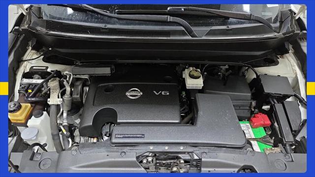2015 Nissan Pathfinder SV