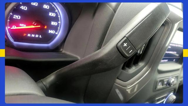 2023 Chevrolet Silverado 1500 4WD Crew Cab Short Bed Custom