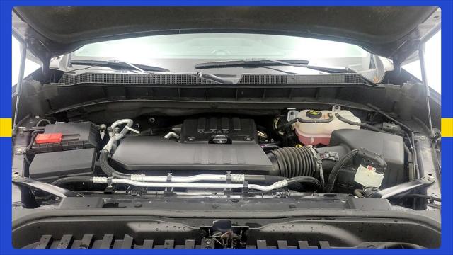 2023 Chevrolet Silverado 1500 4WD Crew Cab Short Bed Custom