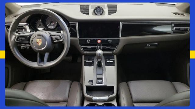 2023 Porsche Macan Macan