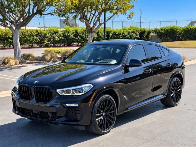 2021 BMW X6 M50i