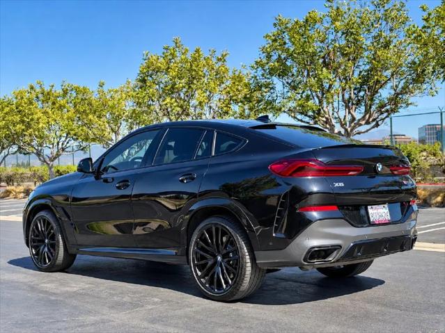 2021 BMW X6 M50i