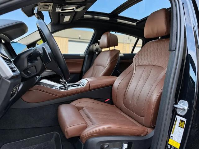 2021 BMW X6 M50i