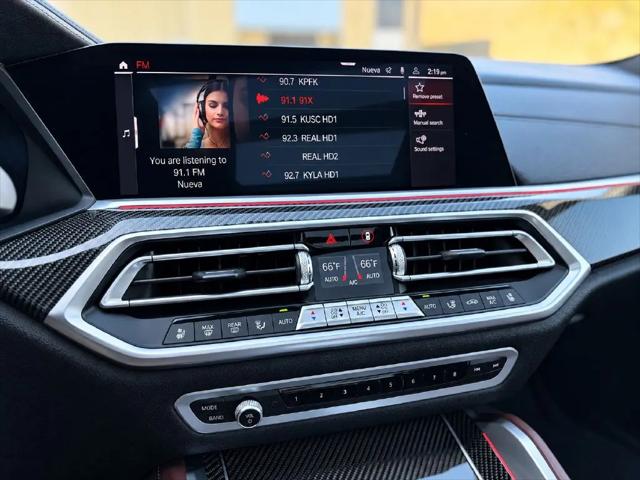 2021 BMW X6 M50i