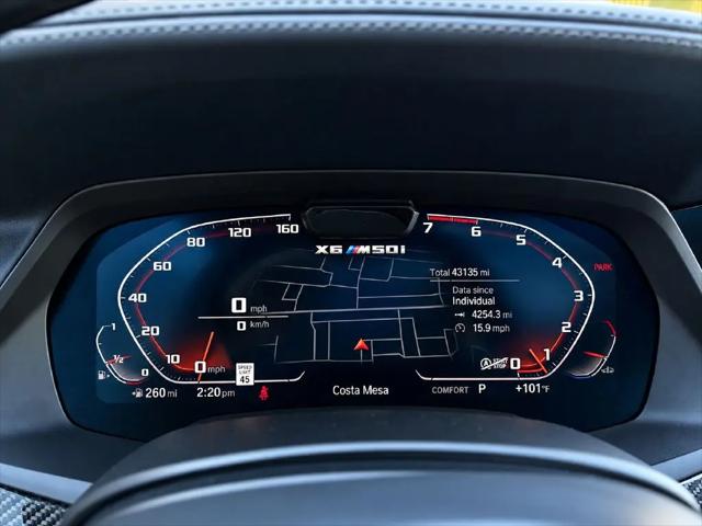 2021 BMW X6 M50i