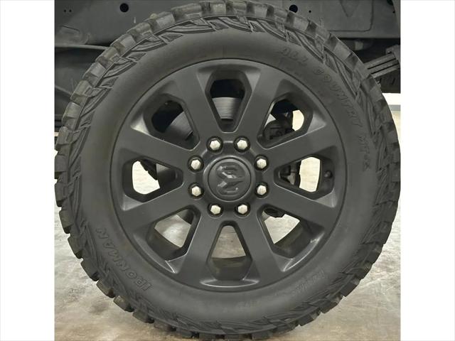 2023 Ram 3500 Laramie Mega Cab 4x4 64 Box
