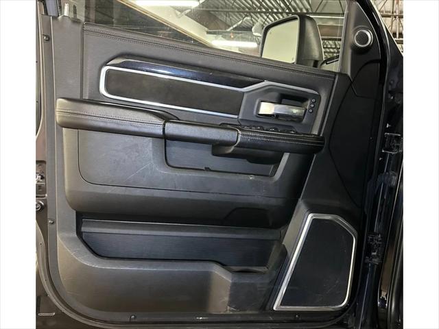2023 Ram 3500 Laramie Mega Cab 4x4 64 Box