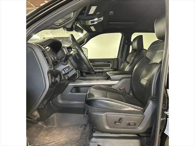2023 Ram 3500 Laramie Mega Cab 4x4 64 Box