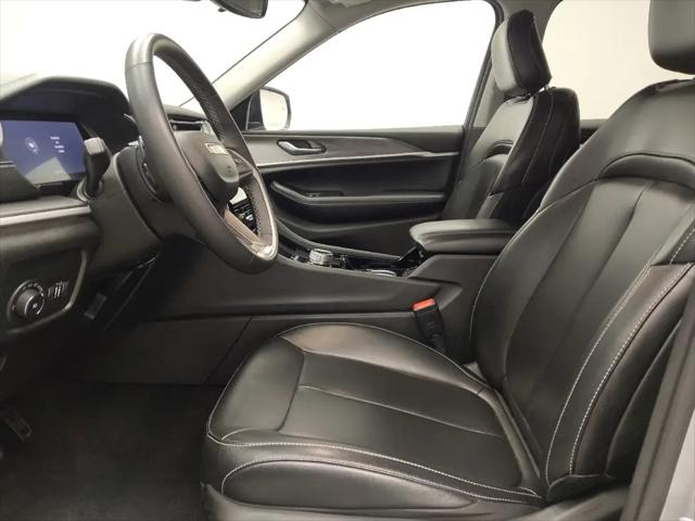 2023 Jeep Grand Cherokee Limited 4x2
