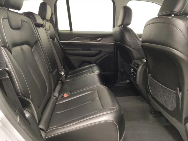 2023 Jeep Grand Cherokee Limited 4x2