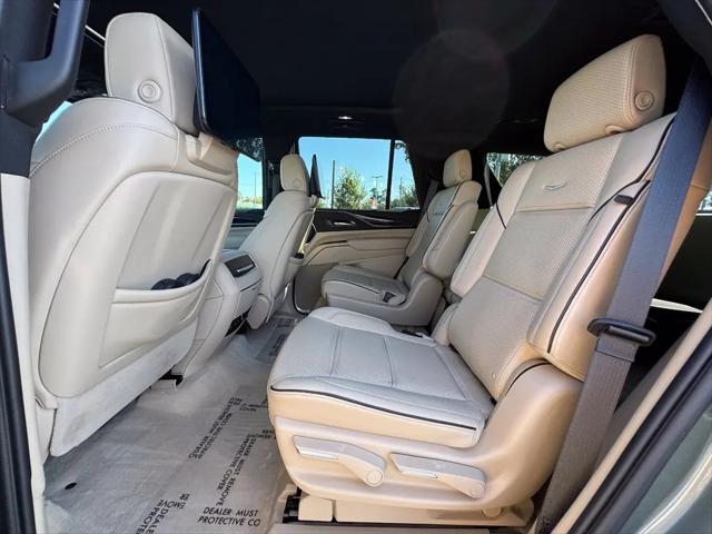 2024 Cadillac Escalade 4WD Premium Luxury