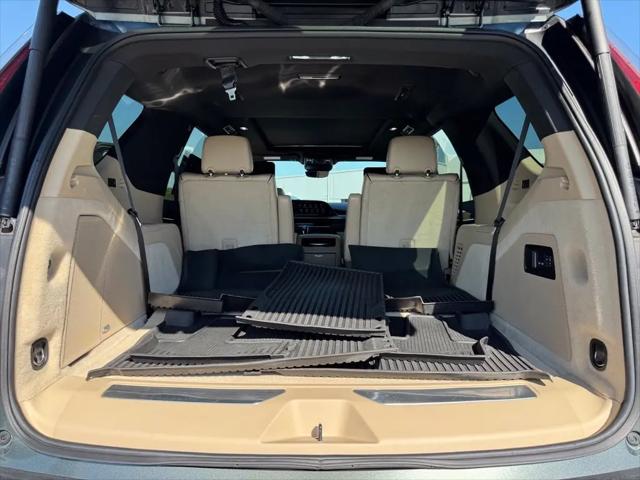 2024 Cadillac Escalade 4WD Premium Luxury