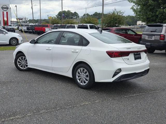 2022 Kia Forte FE