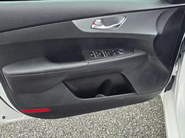2022 Kia Forte FE