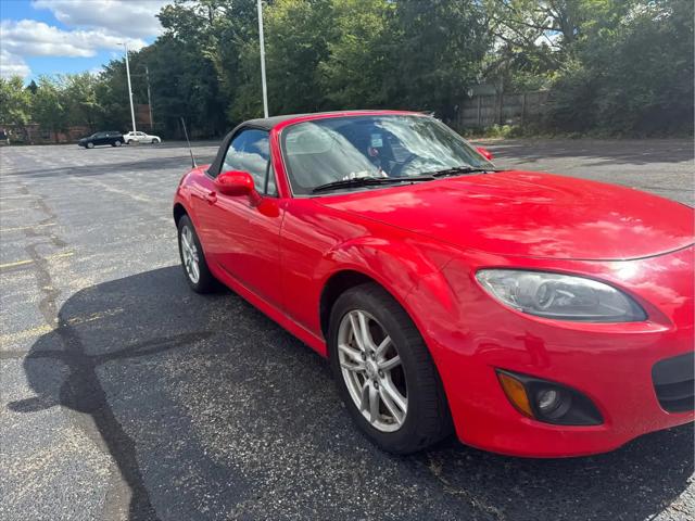 2011 Mazda MX-5 Sport