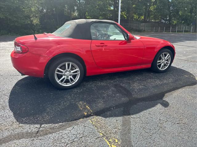 2011 Mazda MX-5 Sport