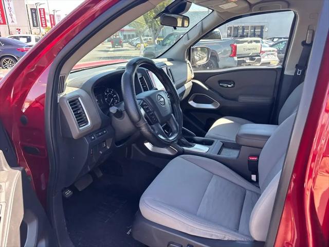 2023 Nissan Frontier Crew Cab SV 4x2