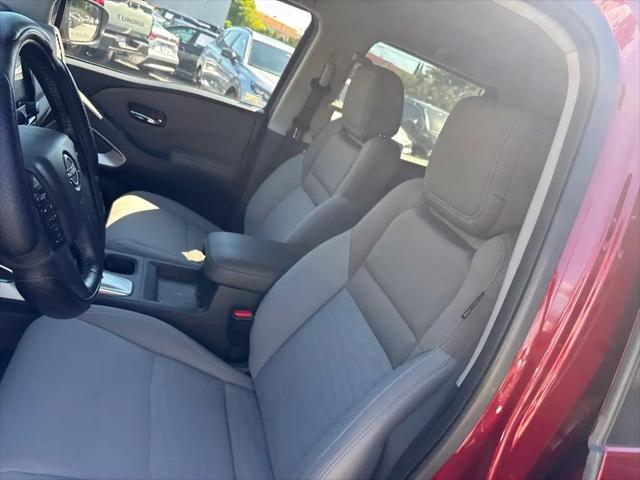 2023 Nissan Frontier Crew Cab SV 4x2