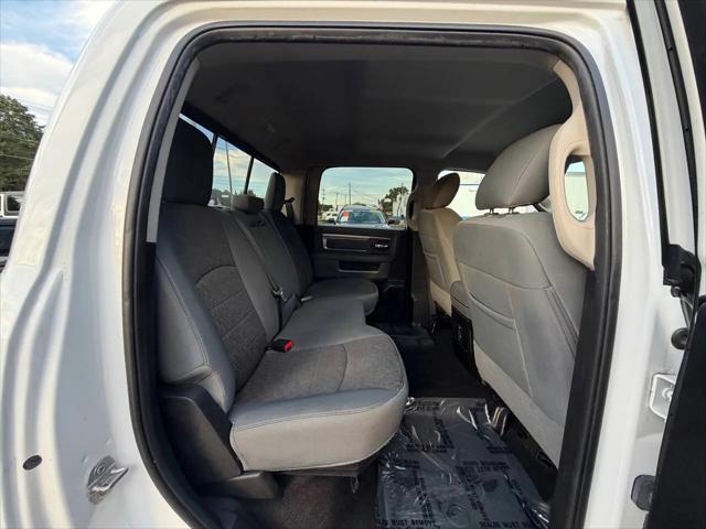 2017 Ram 1500 Big Horn Crew Cab 4x4 57 Box
