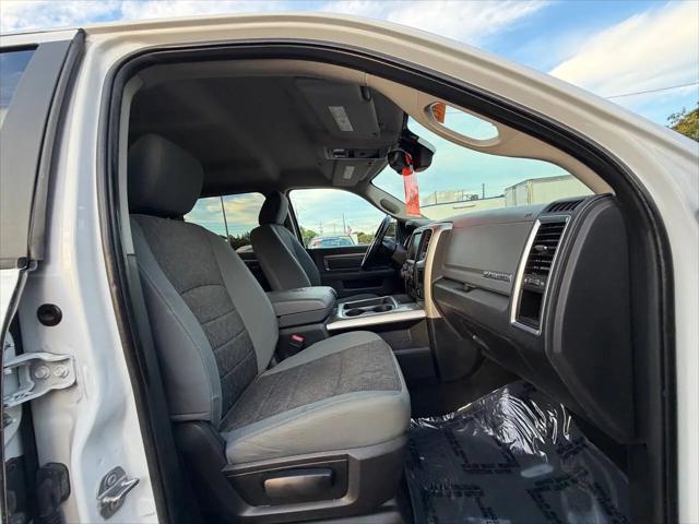 2017 Ram 1500 Big Horn Crew Cab 4x4 57 Box