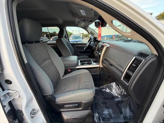2017 Ram 1500 Big Horn Crew Cab 4x4 57 Box