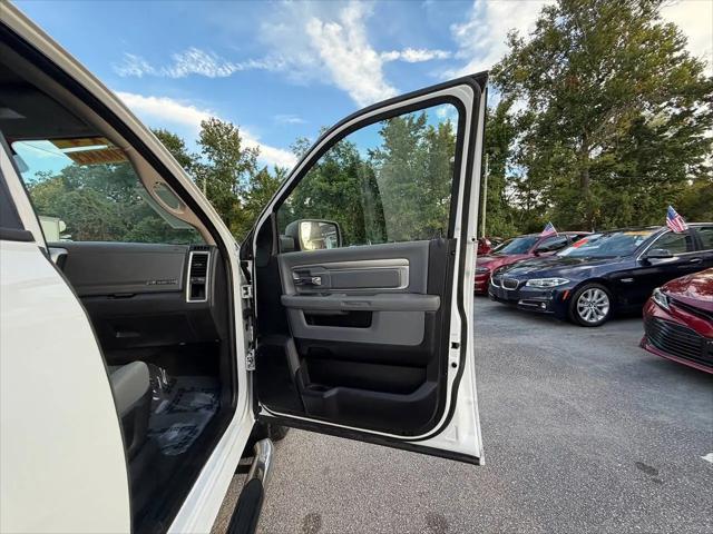 2017 Ram 1500 Big Horn Crew Cab 4x4 57 Box